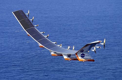 Самолёты на солнечных батреях